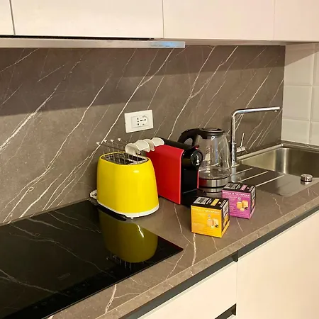 Apartment View - 1 Bedroom - 4 Guests *