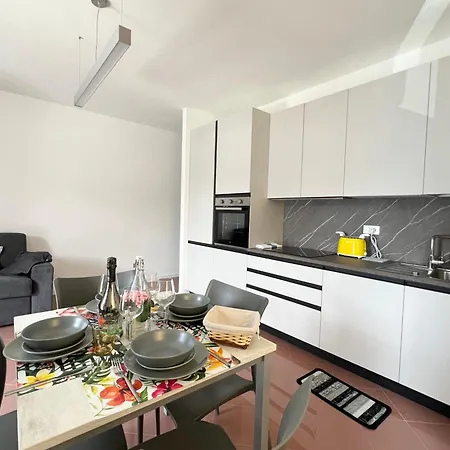 View - 1 Bedroom - 4 Guests Apartment *
